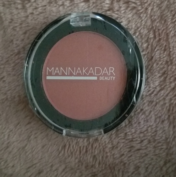 Blush Bundle! - Picture 7 of 8